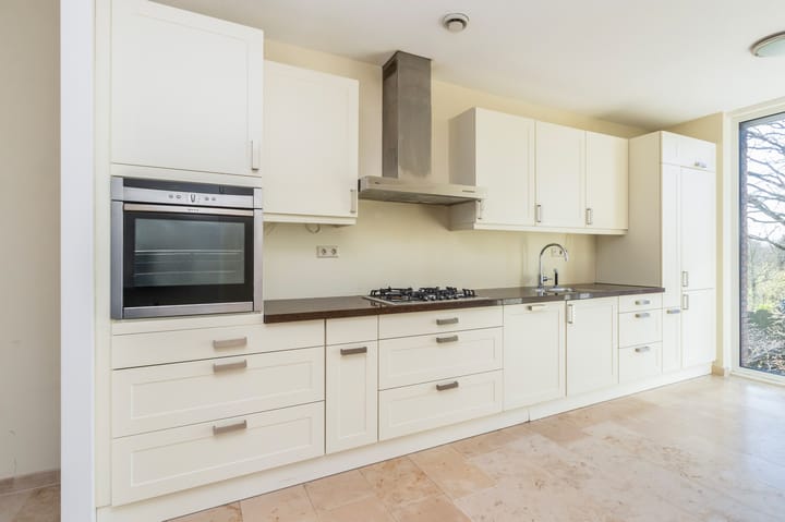 Foto 13 van Burgemeester de Bordesstraat 54