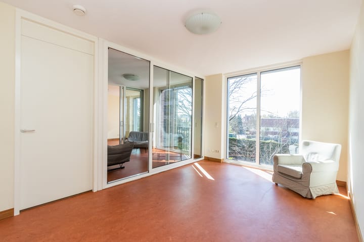 Foto 19 van Burgemeester de Bordesstraat 54