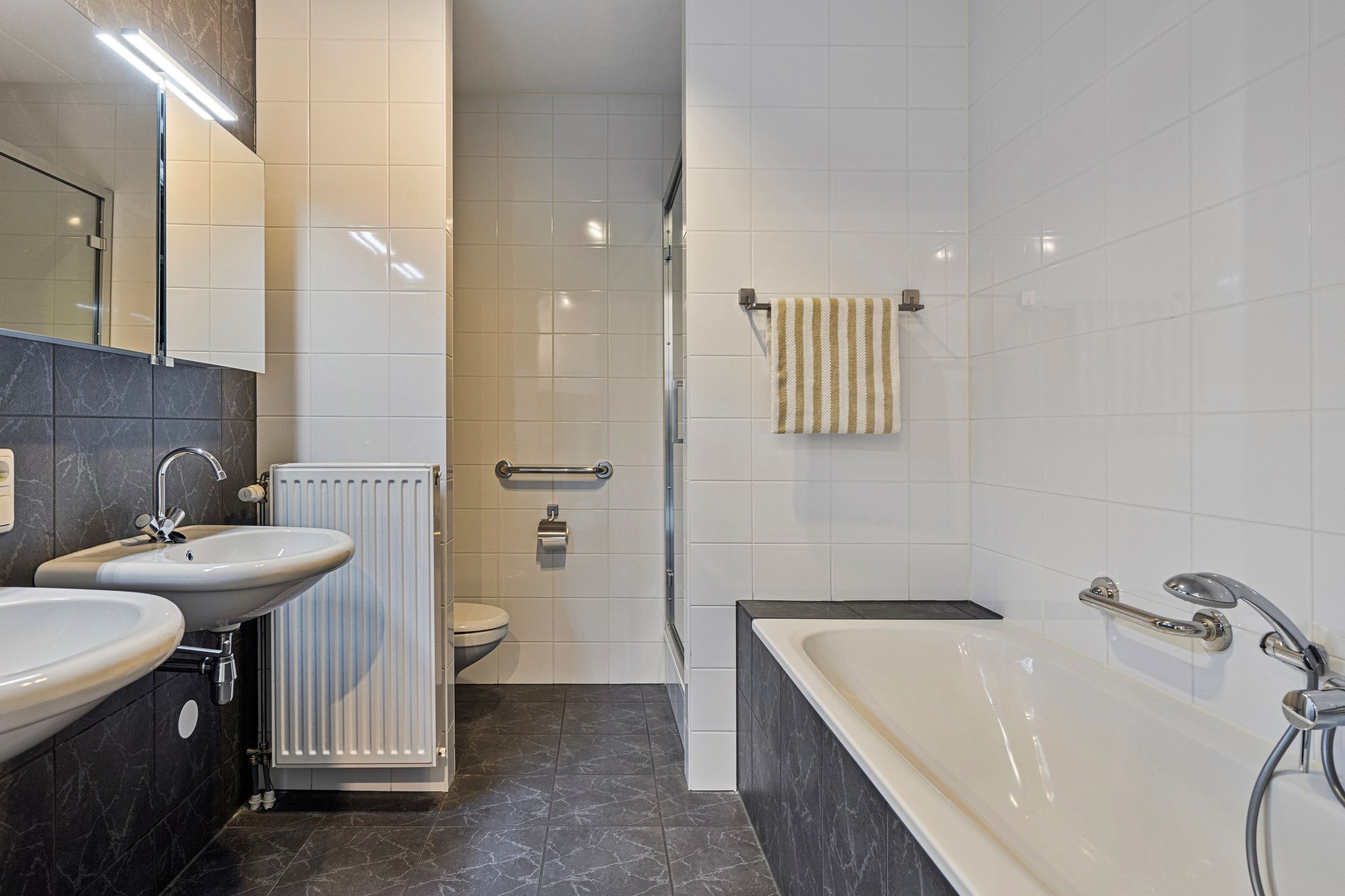 Foto 18 van Stellalunet 11-D