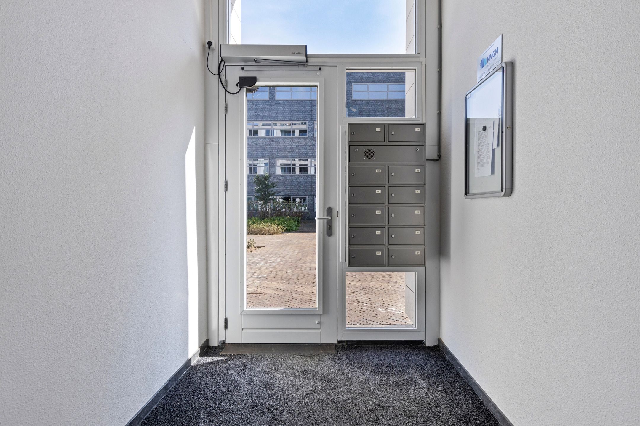 Foto 24 van Stellalunet 11-D