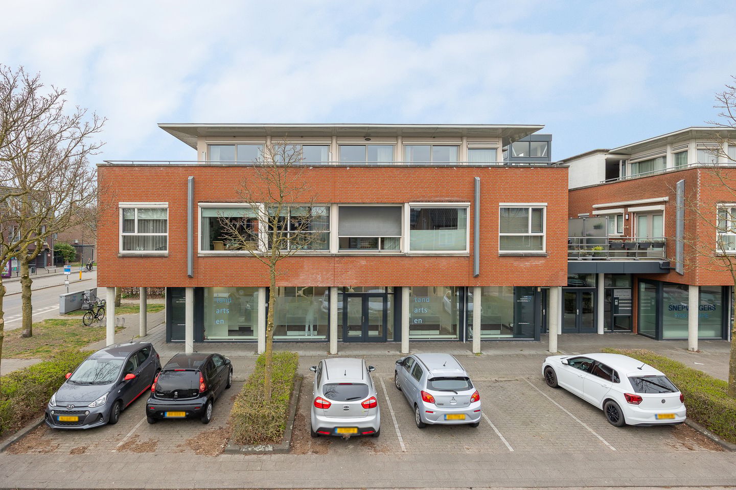 Foto 4 van Mathenessestraat 55-C8