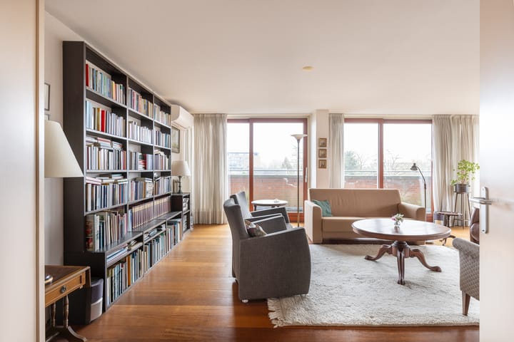 Foto 15 van Mathenessestraat 55-C8