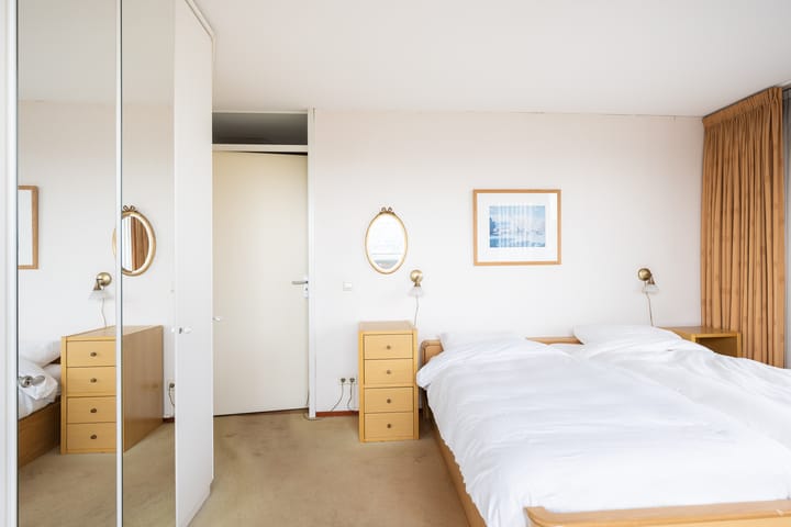 Foto 41 van Mathenessestraat 55-C8