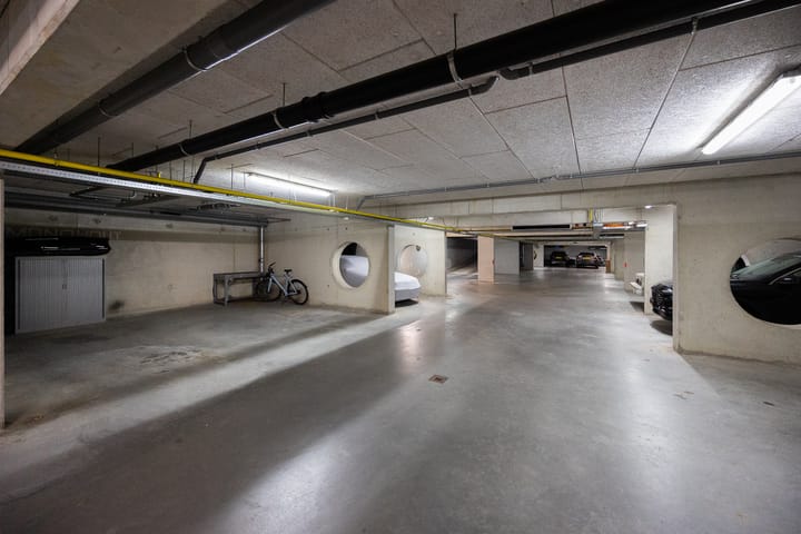 Foto 61 van Mathenessestraat 55-C8