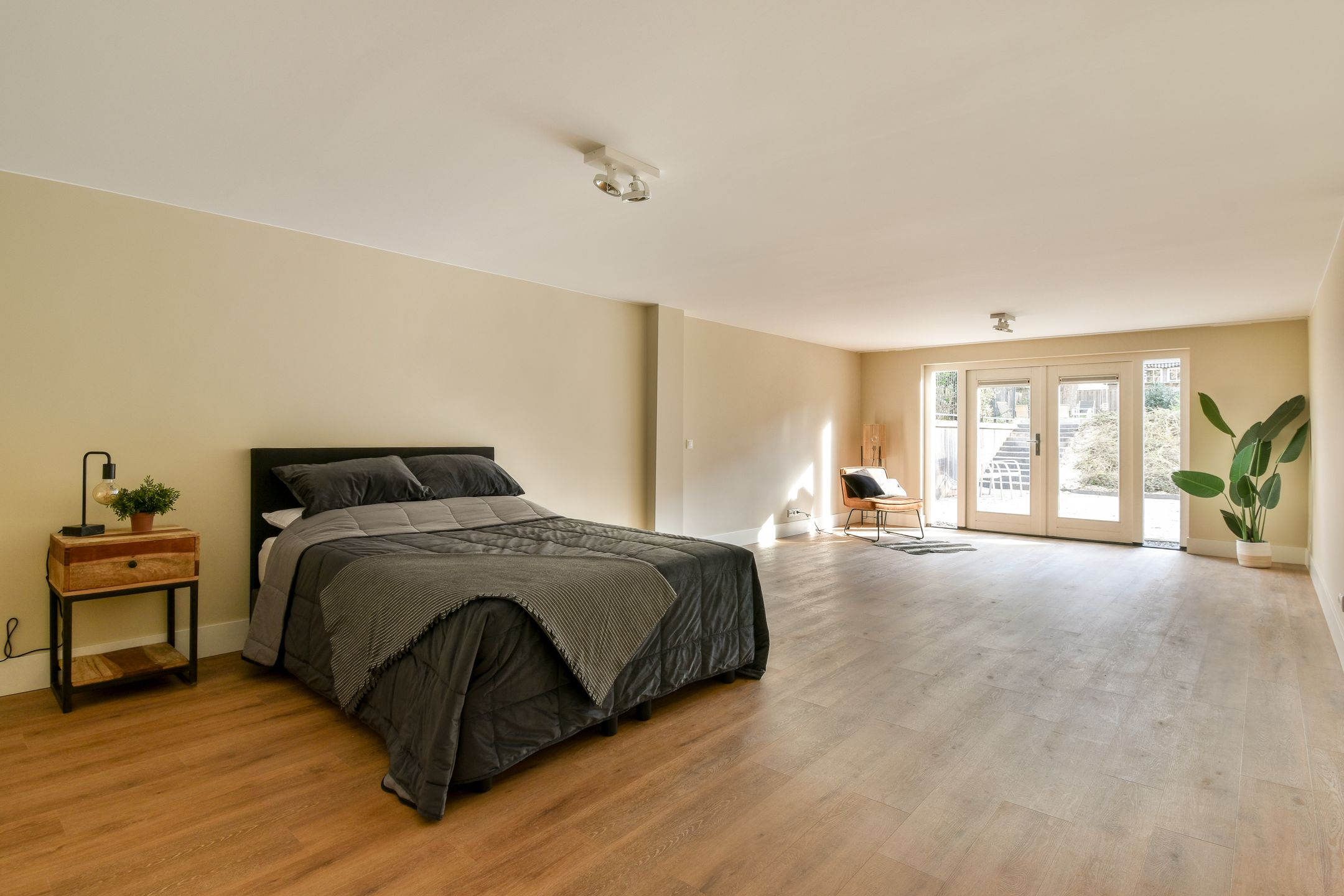 Foto 3 van Raamweg 13-A