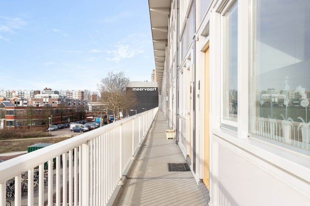 Photo 19 of Nicolaas Anslijnstraat 118