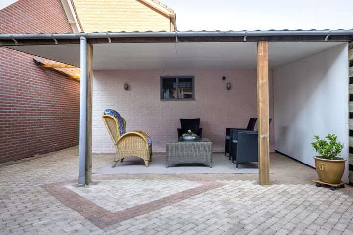 Foto 15 van Monnikenstraat 11