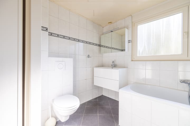 Foto 30 van Monnikenstraat 11