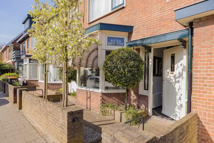 Foto 7 van Vareniusstraat 8