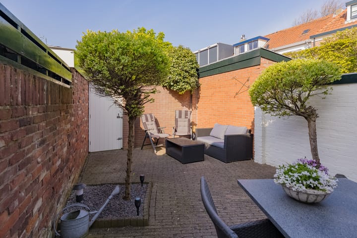 Foto 20 van Vareniusstraat 8