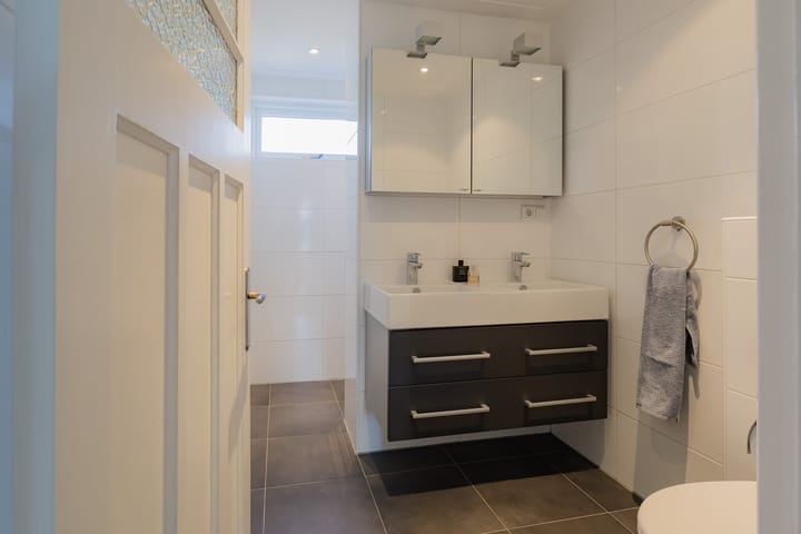 Foto 32 van Vareniusstraat 8