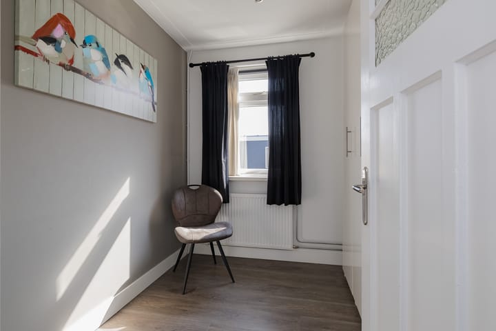 Foto 37 van Vareniusstraat 8