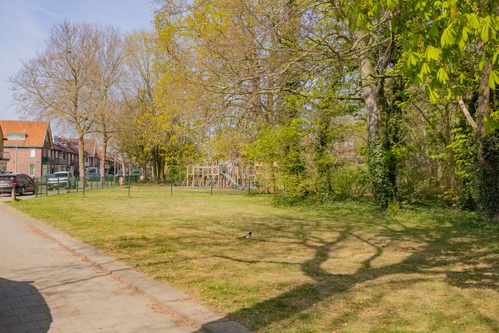 Foto 40 van Vareniusstraat 8