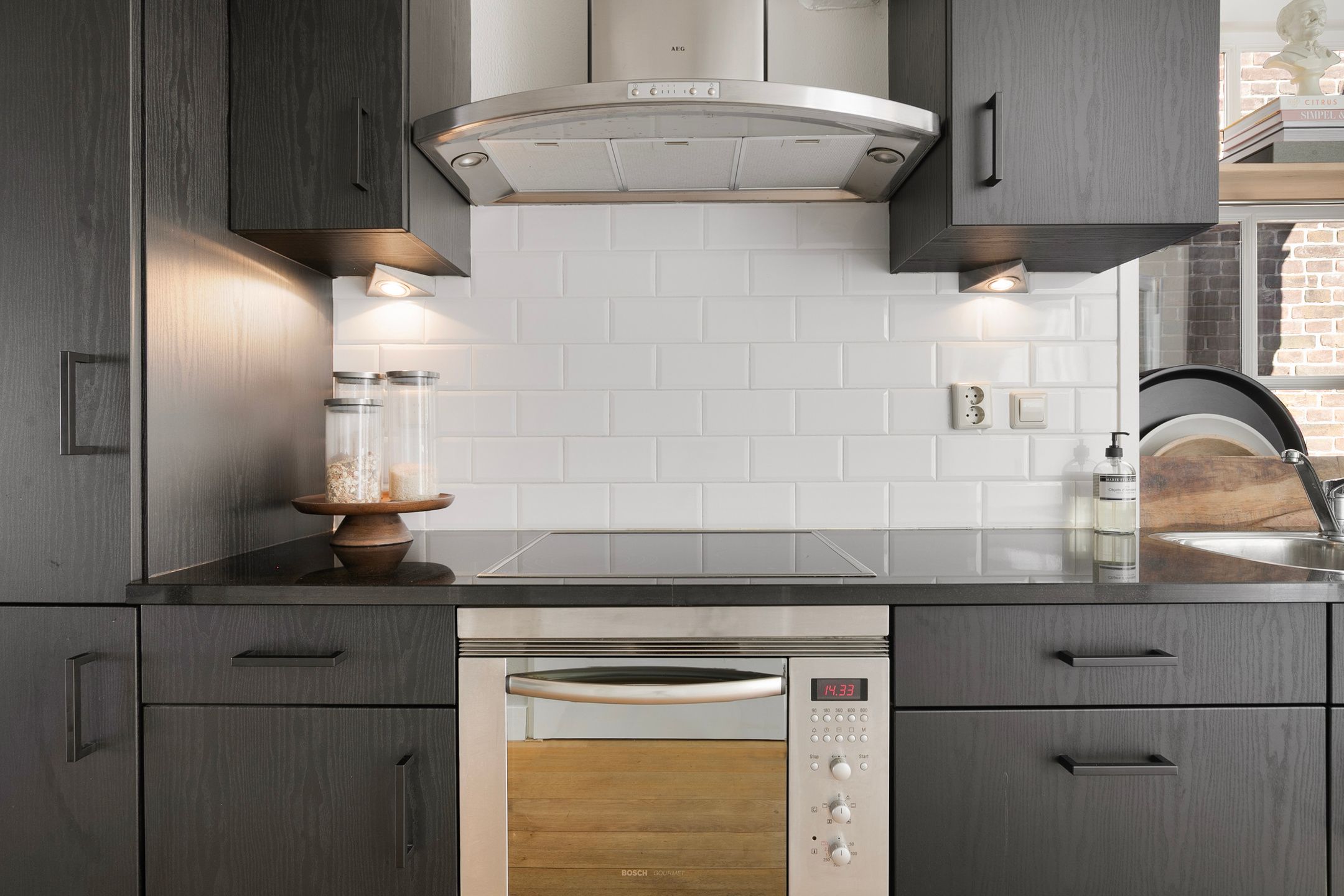 Photo 12 of Benschopperstraat 10-D