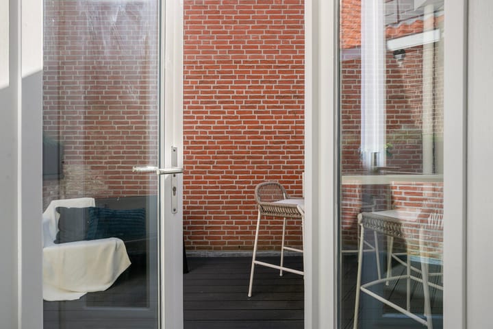 Foto 14 van Benschopperstraat 10-D