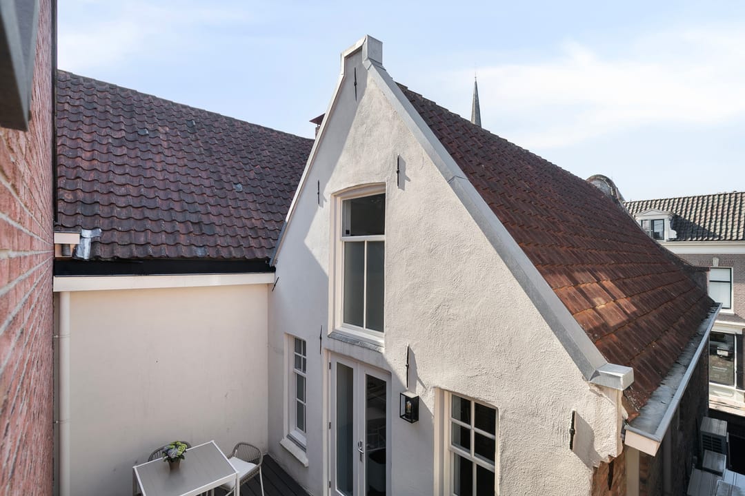 Photo 16 of Benschopperstraat 10-D