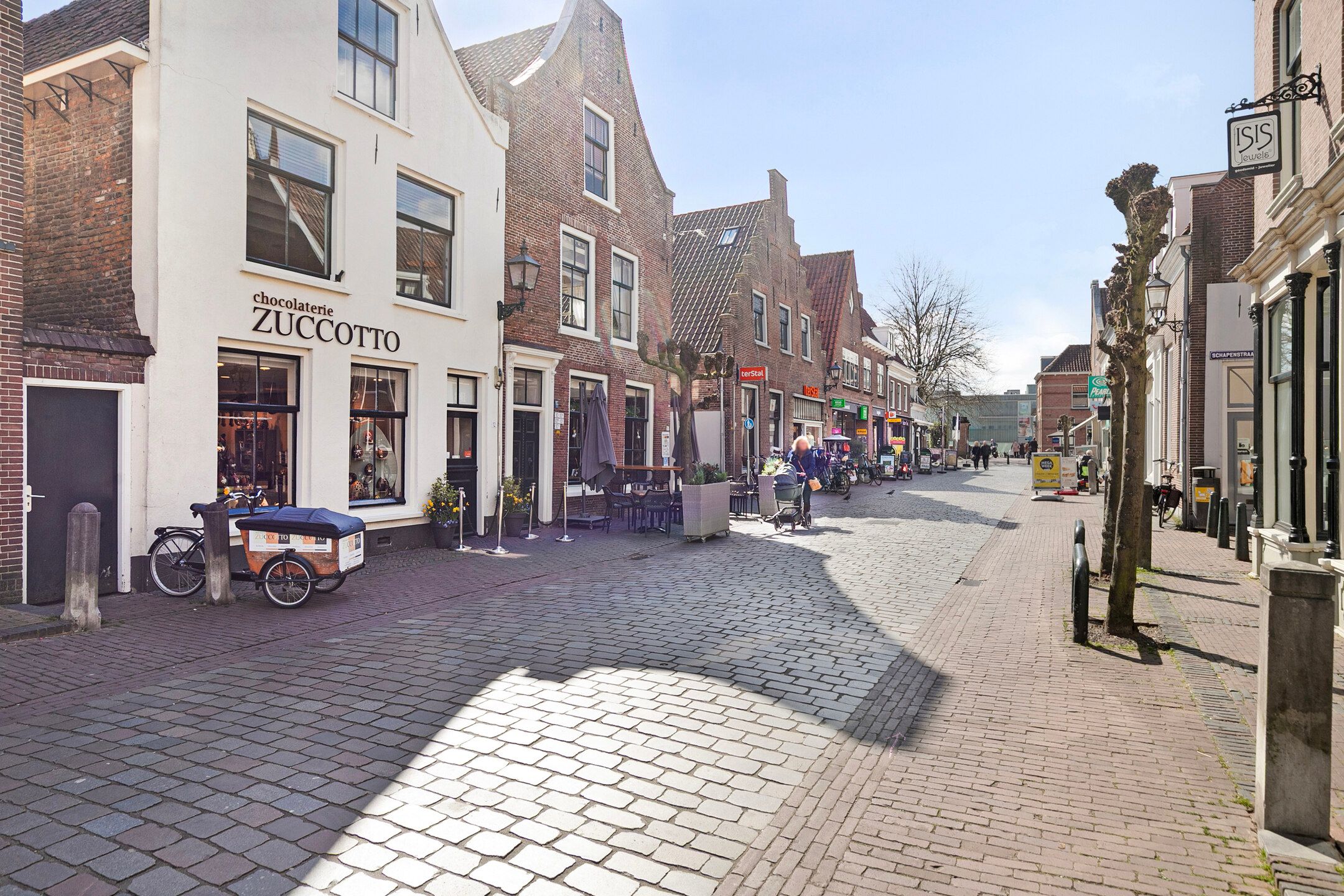 Photo 24 of Benschopperstraat 10-D