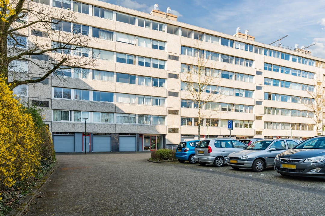 Photo 1 of Veenbesstraat 314