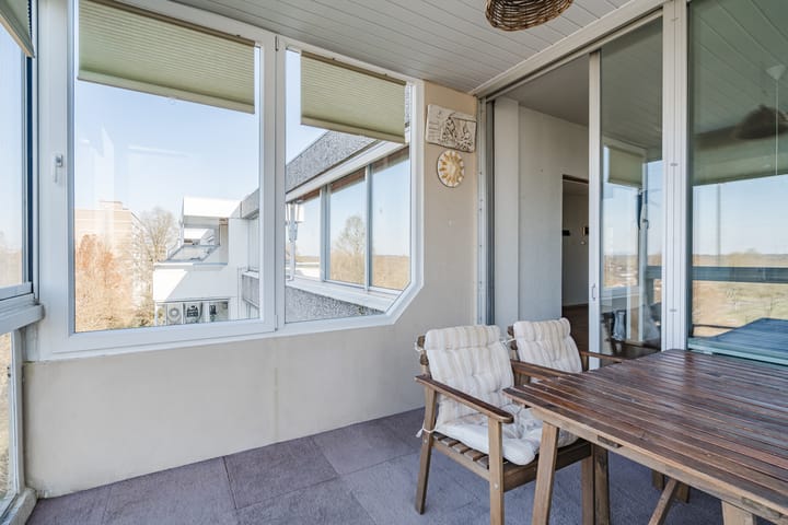 Photo 18 of Veenbesstraat 314