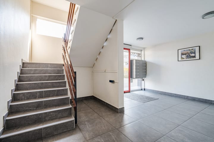 Photo 24 of Veenbesstraat 314