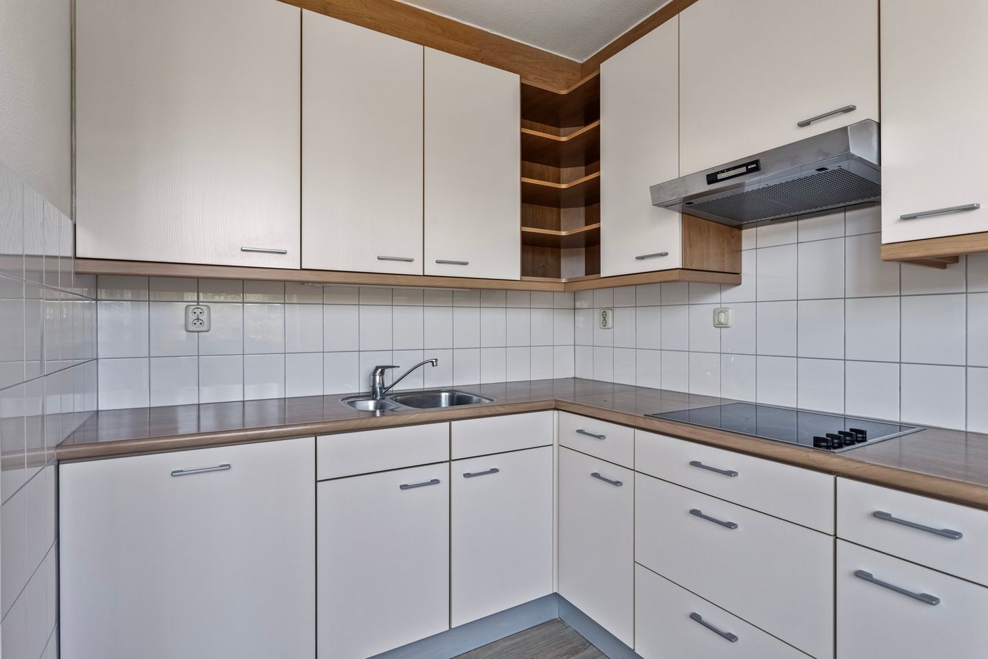 Foto 5 van De Heugden 305