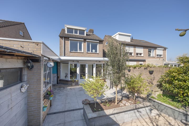 Photo 4 of Liesbosweg 128