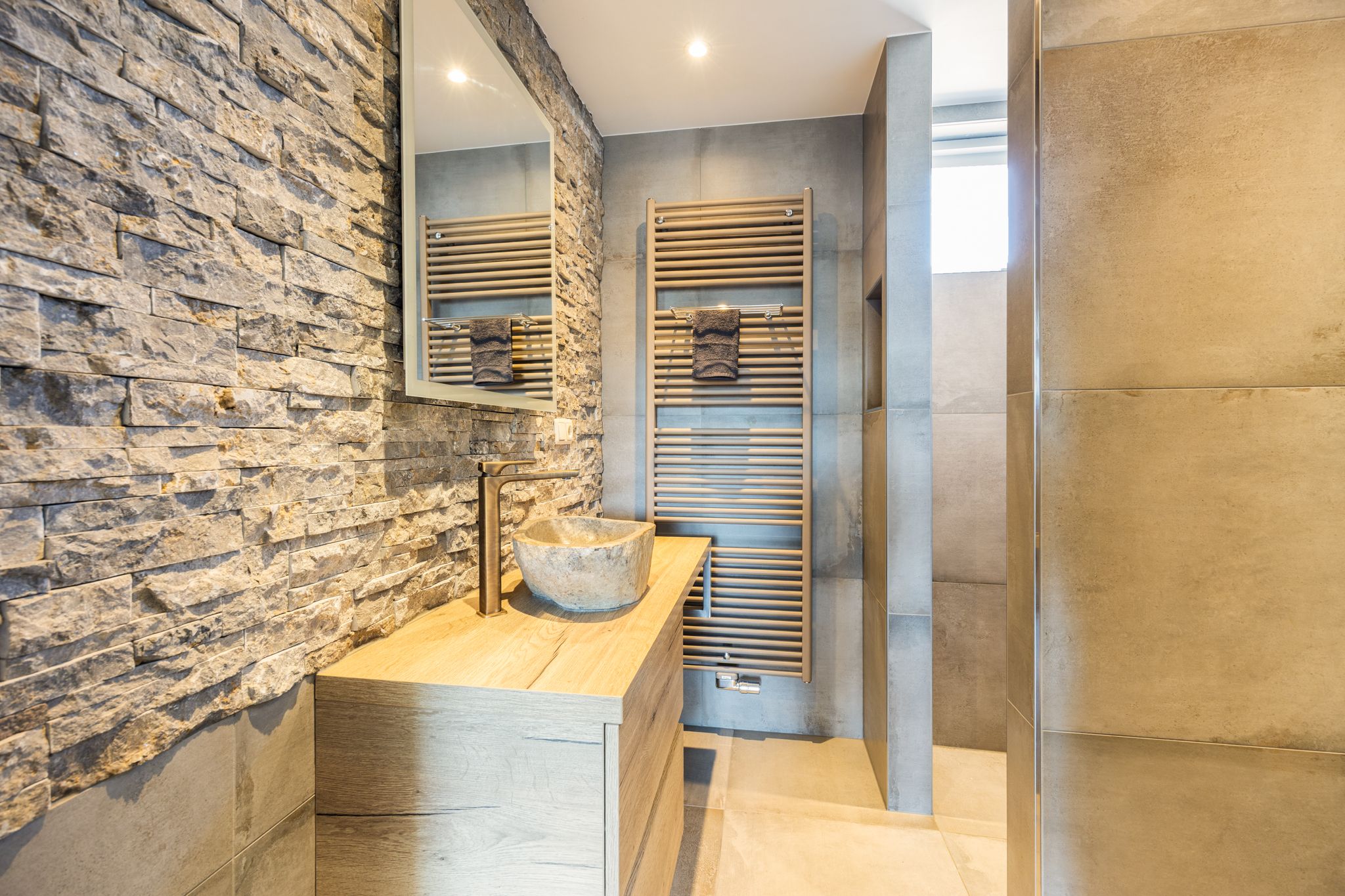 Foto 24 van Liesbosweg 128