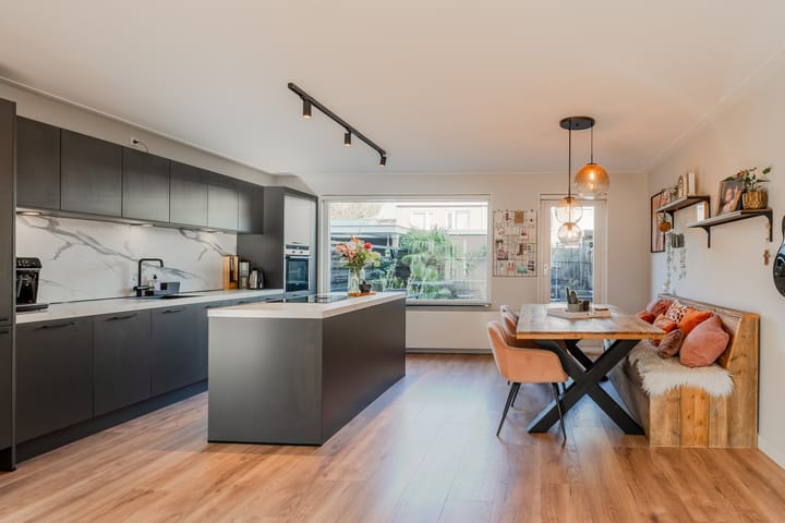 Foto 2 van Grote Boterbloem 26