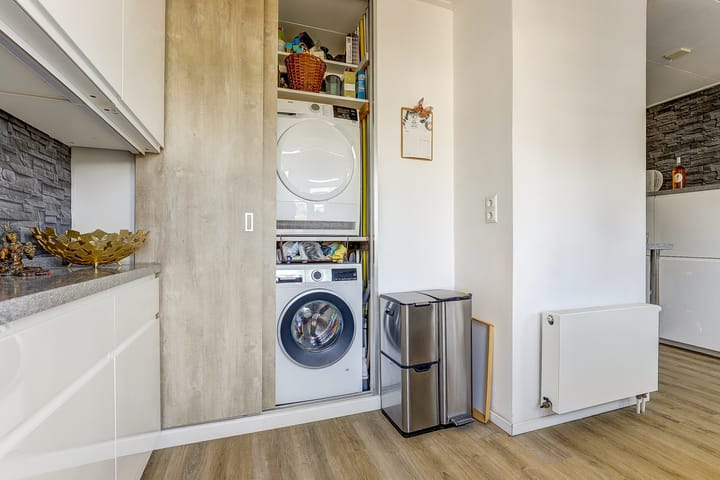 Photo 21 of Elkerzeeseweg 30