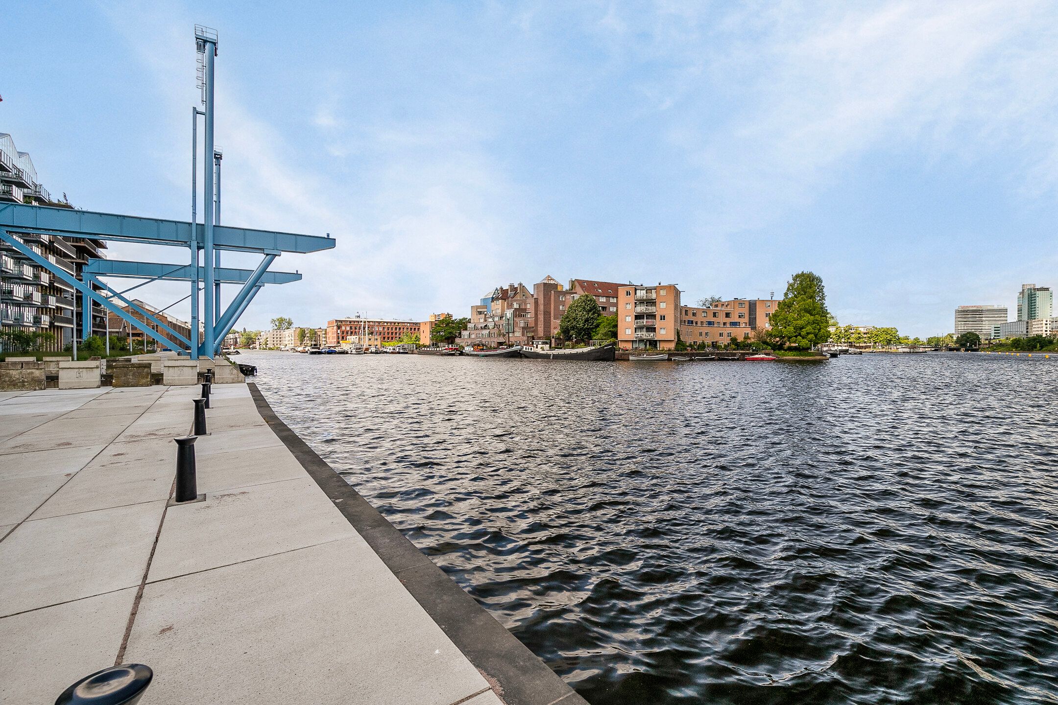 Foto 3 van Oostenburgermiddenstraat 567