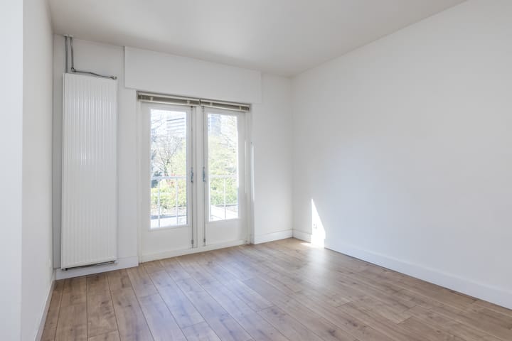 Foto 19 van Benzenraderweg 54