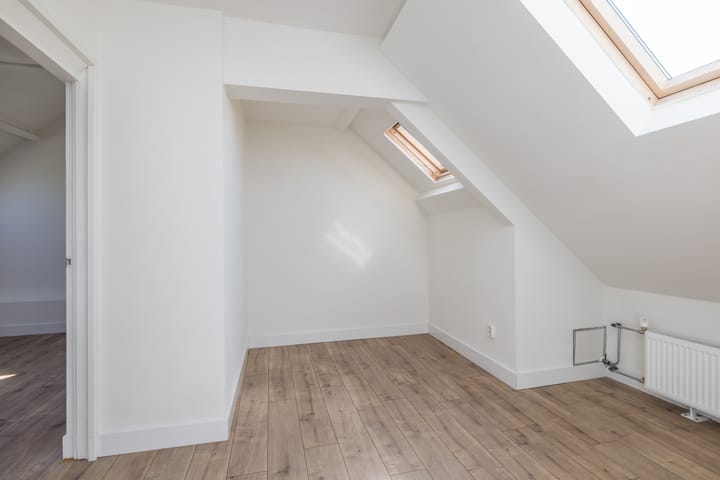 Foto 31 van Benzenraderweg 54