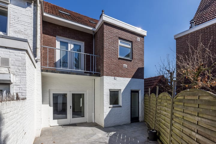 Foto 32 van Benzenraderweg 54