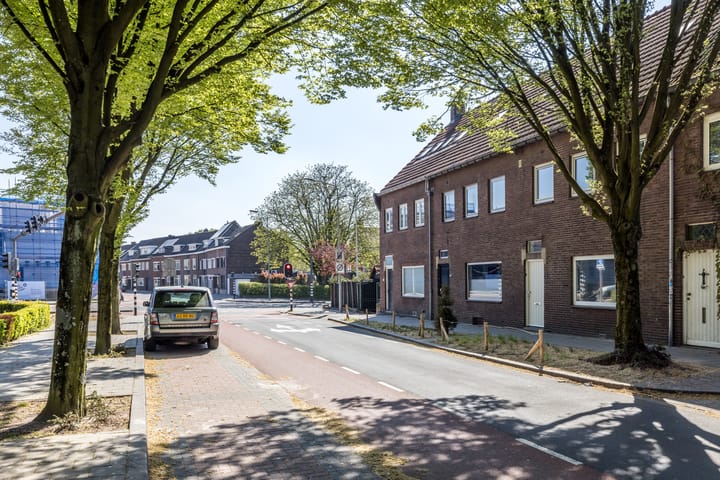 Foto 35 van Benzenraderweg 54