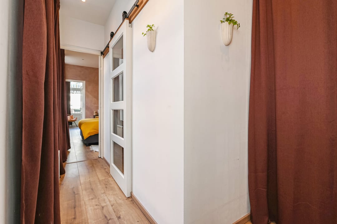 Foto 8 van Loosduinseweg 925