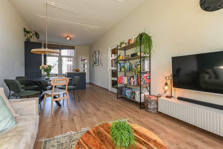 Foto 11 van Loosduinseweg 925