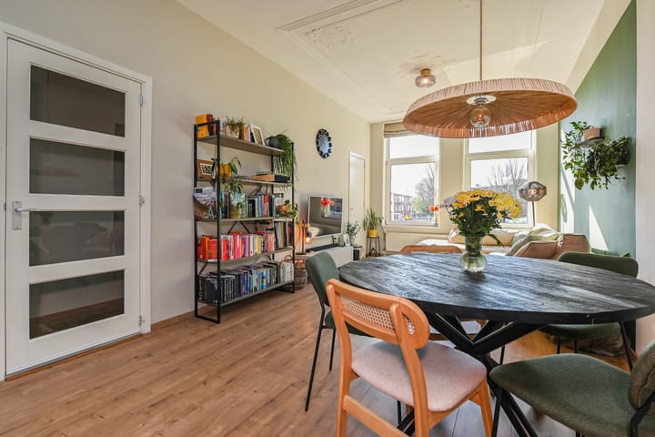 Foto 12 van Loosduinseweg 925