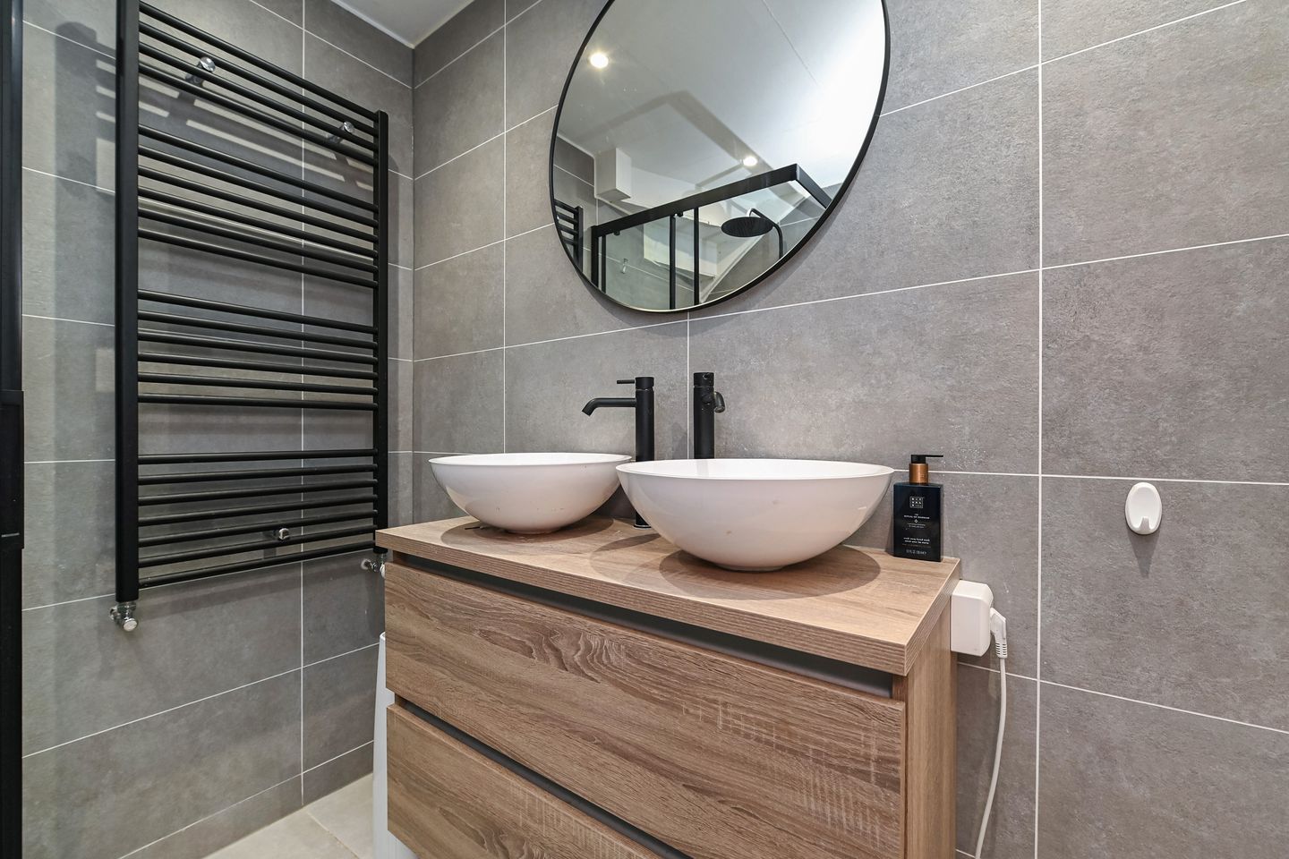 Foto 20 van Loosduinseweg 925