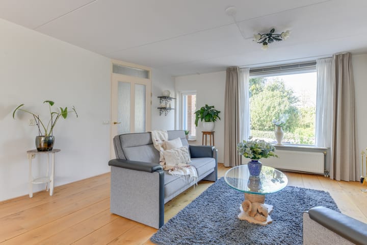 Foto 12 van Waterhoen 8