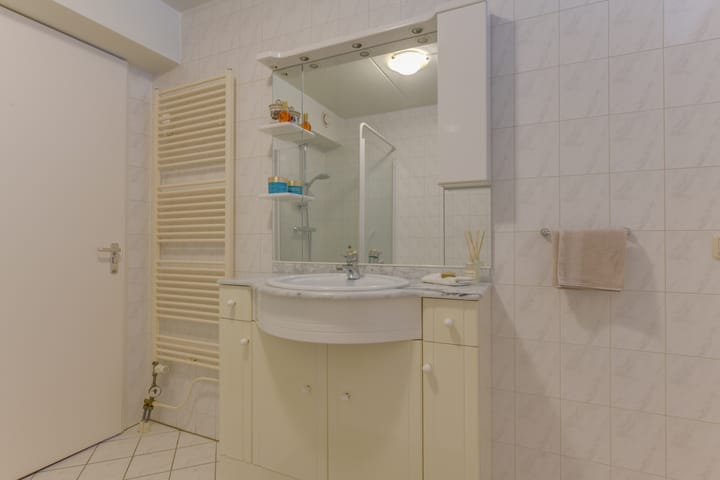 Foto 24 van Waterhoen 8