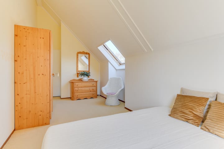 Foto 31 van Waterhoen 8