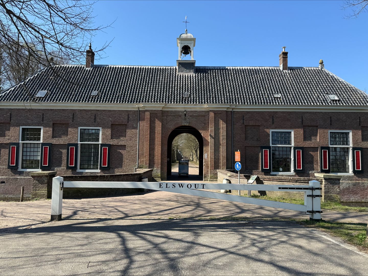 Foto 25 van Van Wassenaerstraat 15