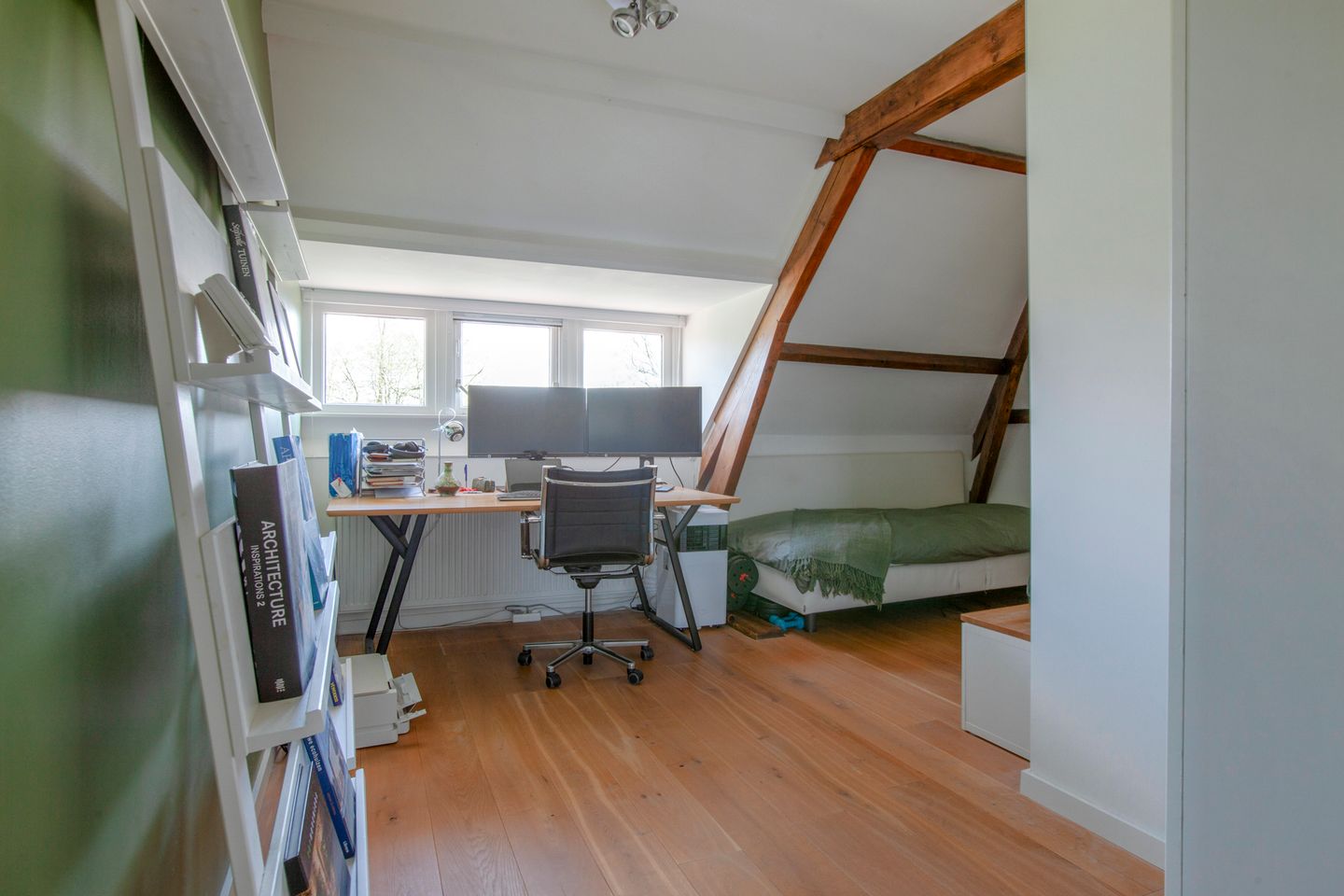 Foto 49 van van Bergen IJzendoornpark 25