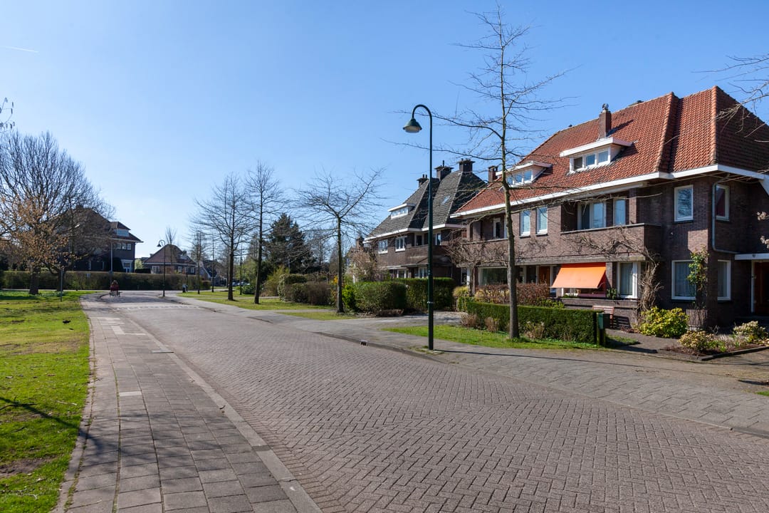 Foto 68 van van Bergen IJzendoornpark 25