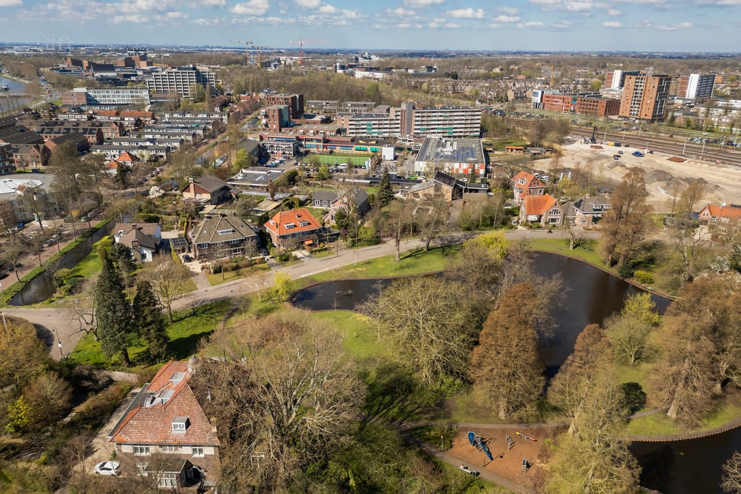 Foto 71 van van Bergen IJzendoornpark 25