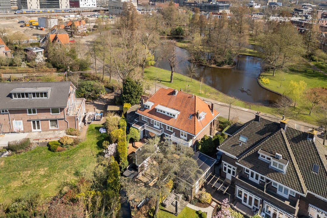 Foto 77 van van Bergen IJzendoornpark 25