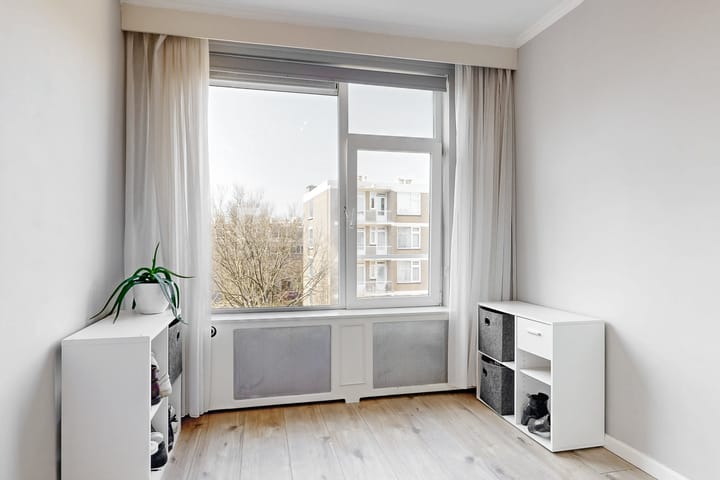 Foto 16 van Messchaertstraat 105