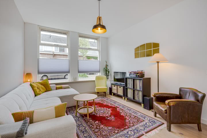 Foto 7 van De Genestetstraat 32