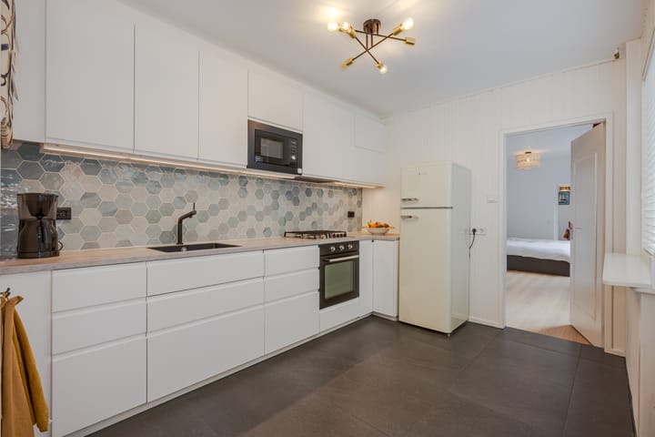 Foto 12 van De Genestetstraat 32