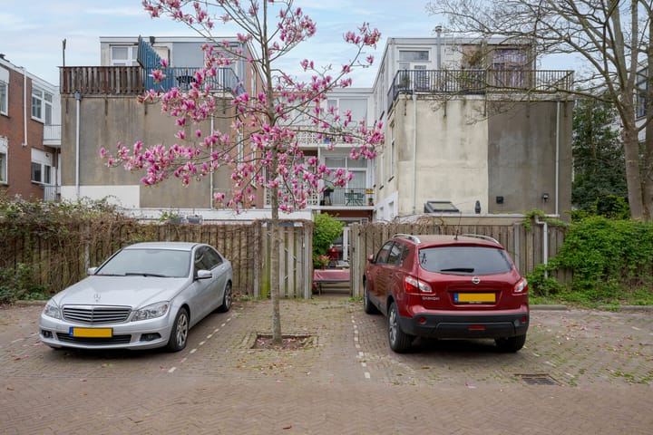 Foto 33 van De Genestetstraat 32